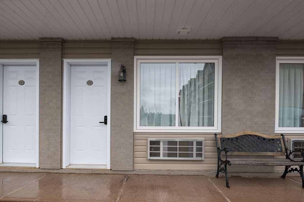 Canadas Value & Suites-charlottetown